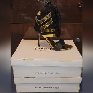 Lemon Drop "Feelya" Heels 4.25 inch Black and Gold